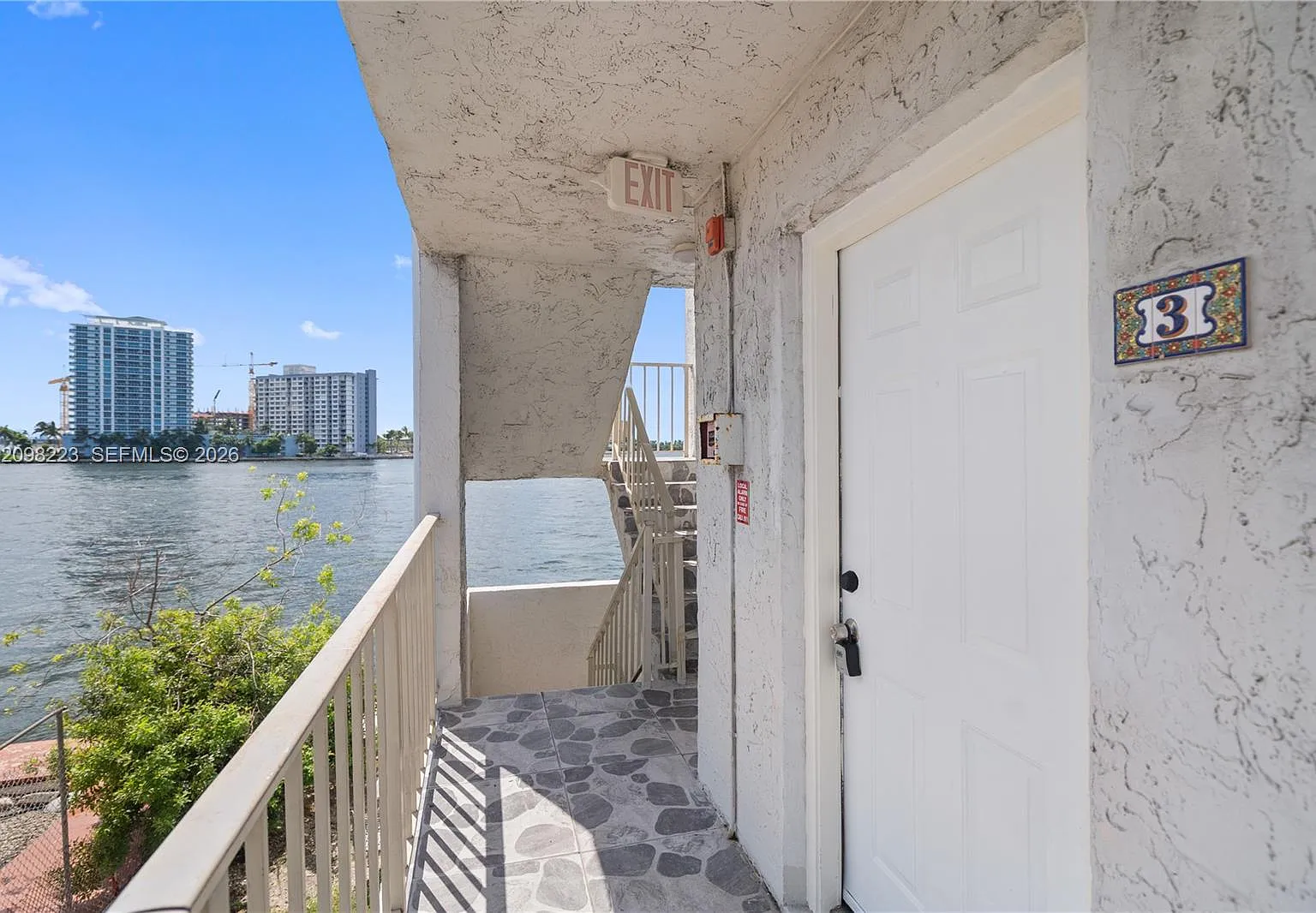 2150 Bay Dr — Photo 1