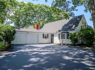 41 Fig Street, Central Islip, NY 11722