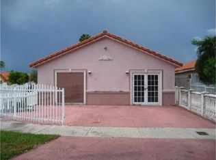 3102 W 73rd Pl, Hialeah, FL 33018