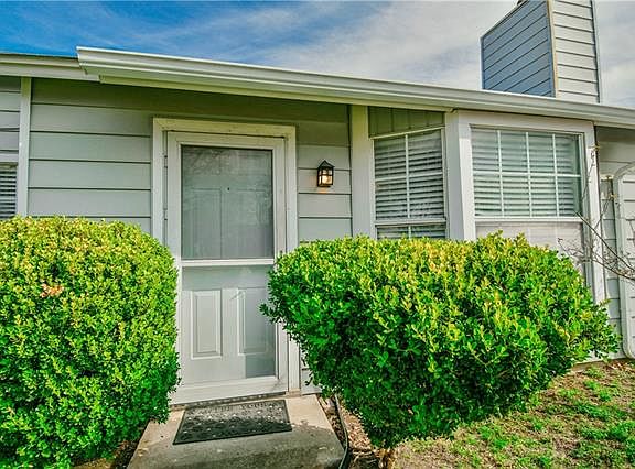 4th image of 5515 Sedalia Dr
