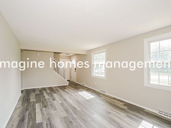 5th image of 5853 Ogilby Dr