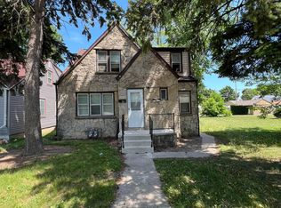 4952 N 22nd St #A, Milwaukee, WI 53209