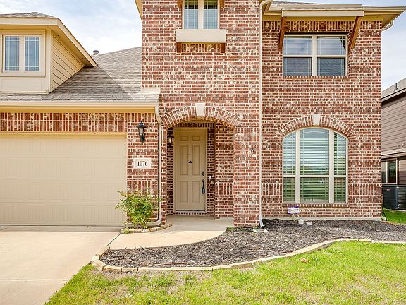 2nd image of 1076 Imperial Eagle Rd