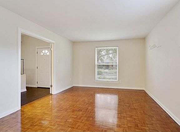 5th image of 5800 Durbridge Dr