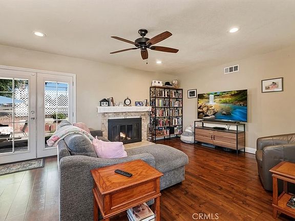 4th image of 6698 Montclair Dr