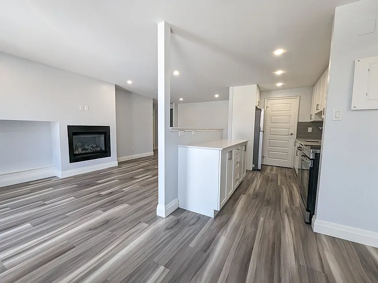 581 Strasburg Rd #304 — Photo 24