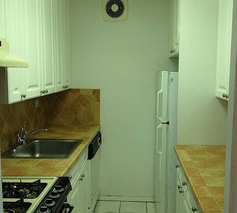 5th image of 12510 Queens Blvd Ste 15