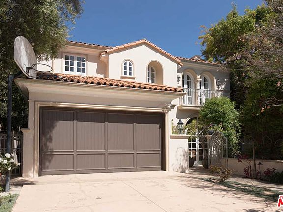 2nd image of 204 S Anita Ave