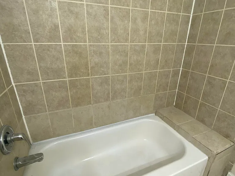 4532 Hillside Dr — Photo 11