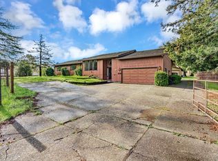 2 Knutte Ct, Novato, CA 94947