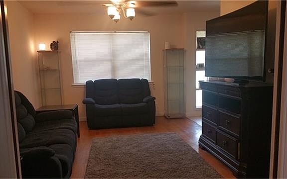 2nd image of 1412 Dabney Dr