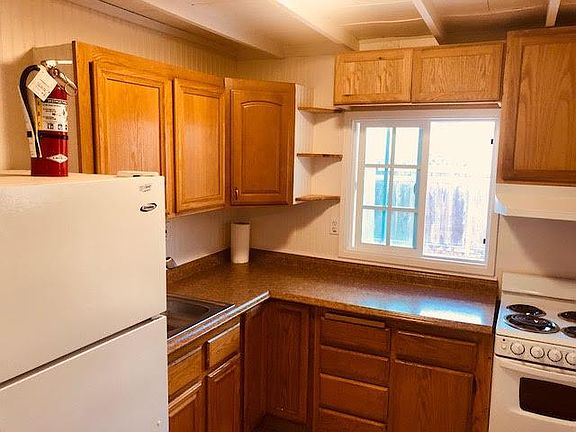 4th image of 283 Daisy Ave