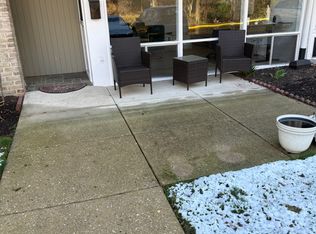 7570 Spring Lake Dr #A, Bethesda, MD 20817