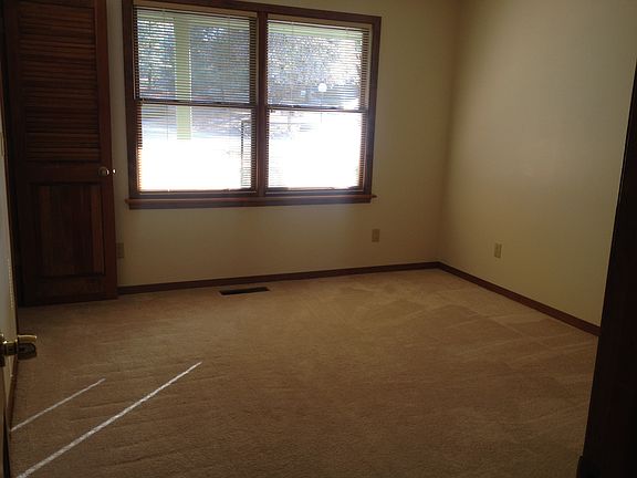 3576 Liese Bed 2