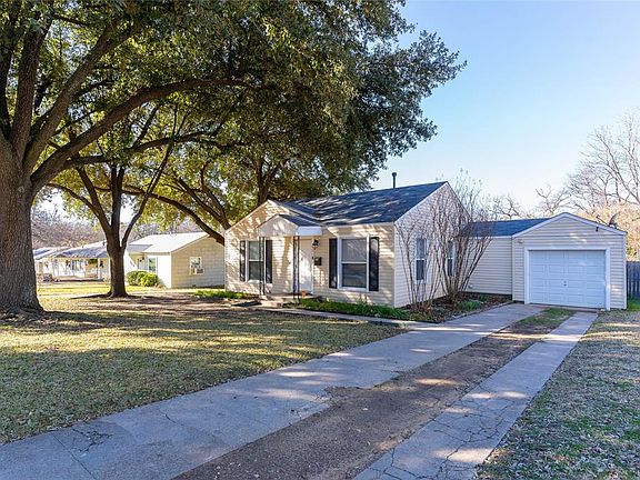 3rd image of 921 Lydick Ln