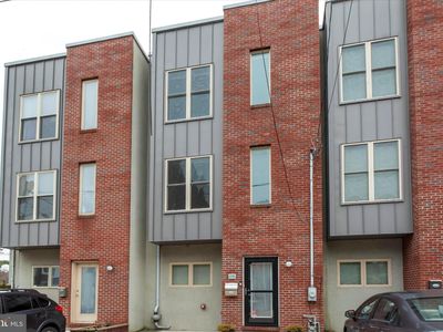 4126 Apple St, Philadelphia, PA, 19127