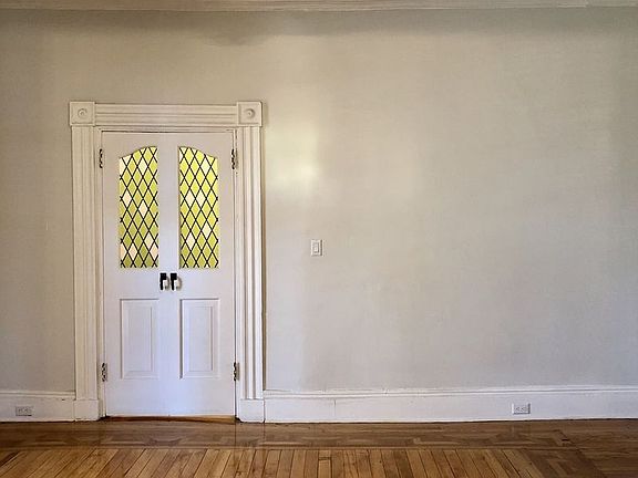 4th image of 2605 14th St