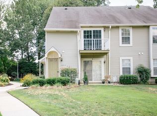 2402B Sedgefield Dr, Mount Laurel, NJ 08054