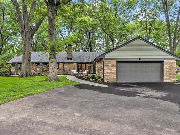 3rd image of 6148 Reinhardt Dr