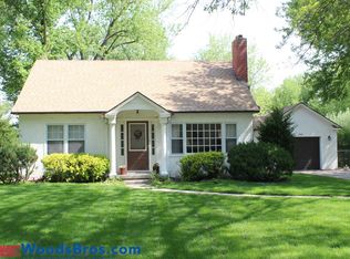 1707 L St, Aurora, NE 68818