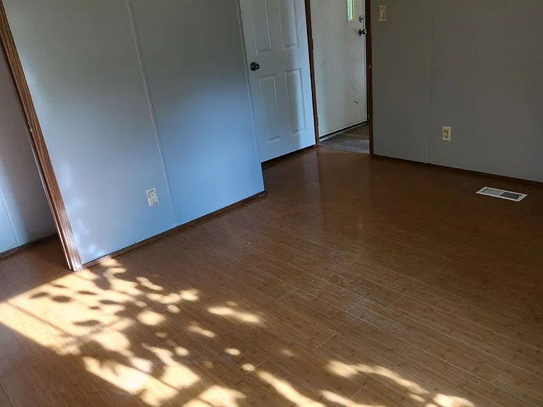 10 Austin Dr — Photo 6