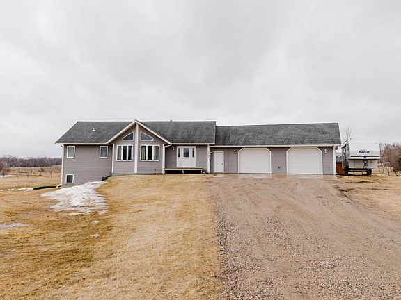 2nd image of 2383 Saint Clair Cir
