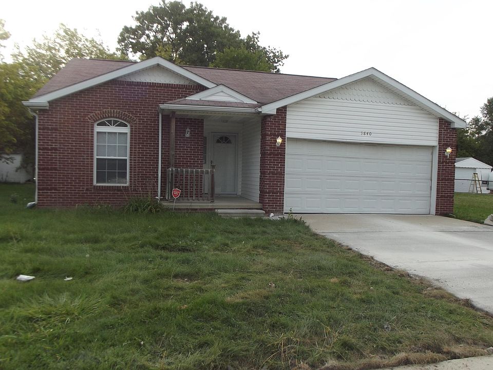 3bed 2bath master suite full basement 2car garage cottage