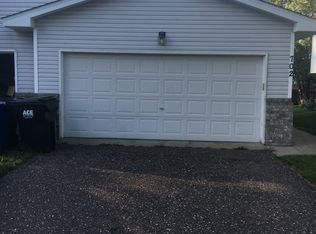 702 Bryant Ave, Anoka, MN 55303