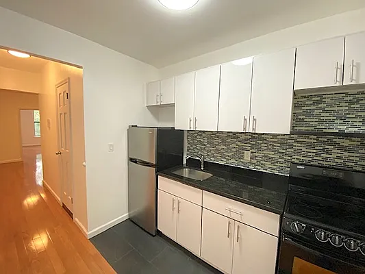 Rented by Highline Residential | media 5