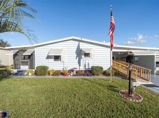 1557 Hillcrest Dr, Lady Lake, FL 32159