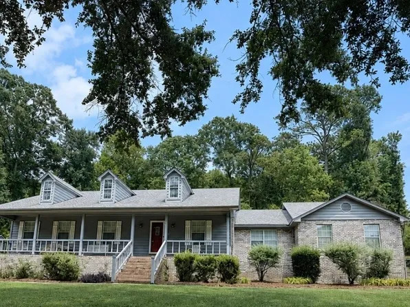 1581 Redland Rd, Wetumpka, AL 36093