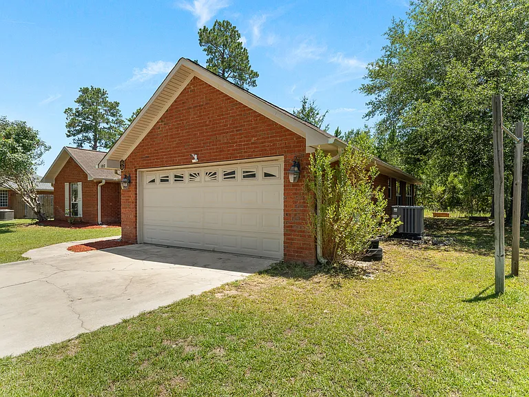 107 Shallowford Cir — Photo 4