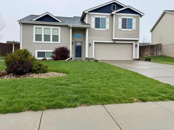 13814 S 43rd Ave, Bellevue, NE 68123