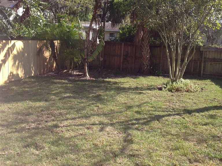 1514 E Kaley St — Photo 2
