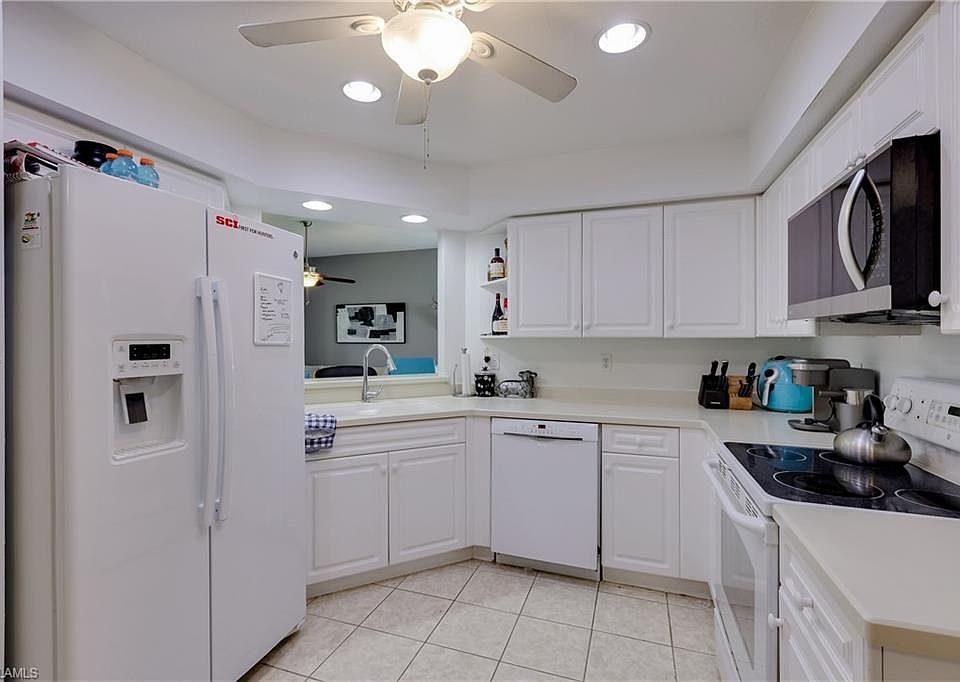 1st image of 25080 Peacock LN #102
