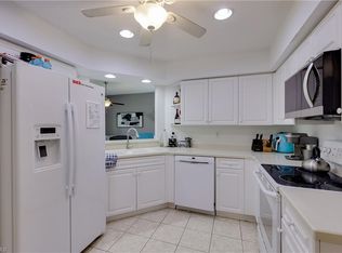 25080 Peacock Ln APT 102, Naples, FL 34114