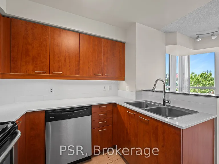 515 Rosewell Ave #309 — Photo 7