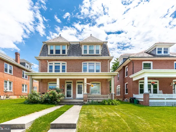 742 S State St, Ephrata, PA 17522