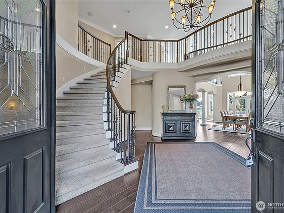 4th image of 21256 39th Street Ct E