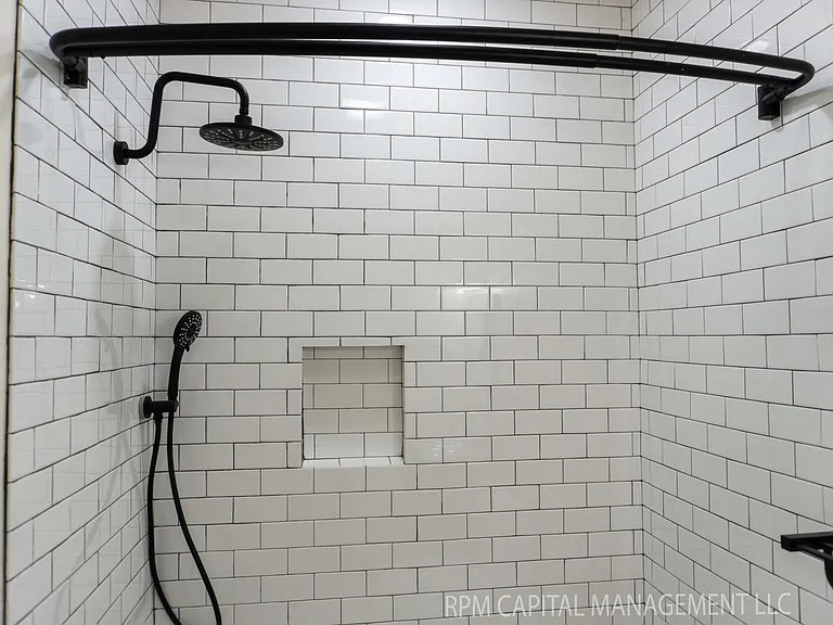 9501 Kempler Dr #D — Photo 2