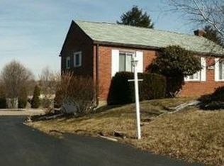 3070 S Park Rd, Bethel Park, PA 15102