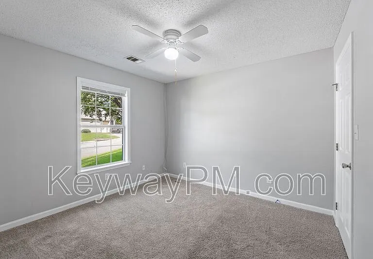 133 Singletree Ln — Photo 11