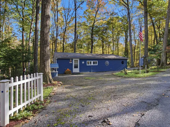 1450 Pine Run Rd, Sigel, PA 15860