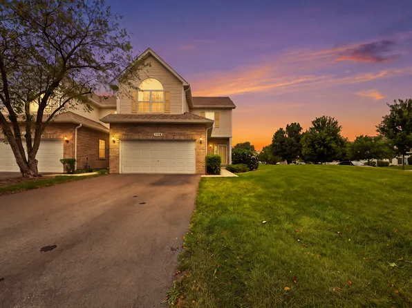 1114 Coventry Ln, Bolingbrook, IL 60440