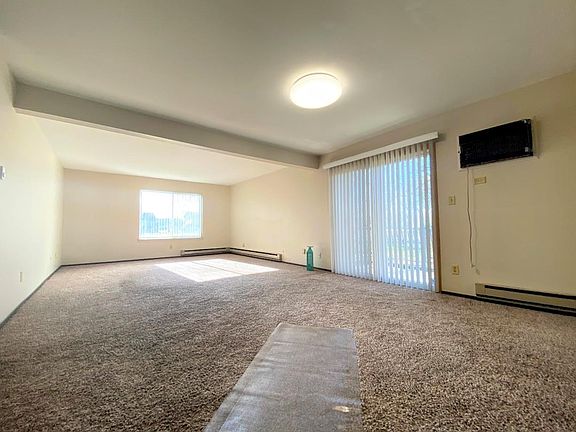2nd image of 9726-28 5th St #1B