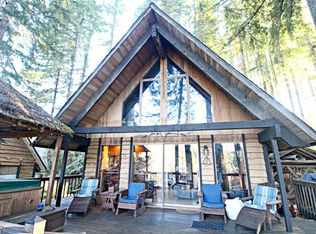 71450 Fishhawk Rd, Clatskanie, OR 97016