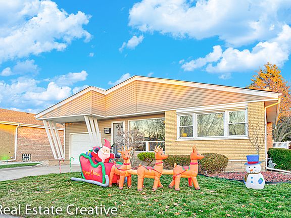 4th image of 10117 Lawrence Ct