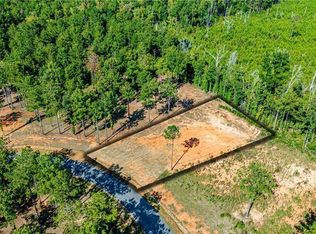 147 Falls Ln NE, Milledgeville, GA 31061