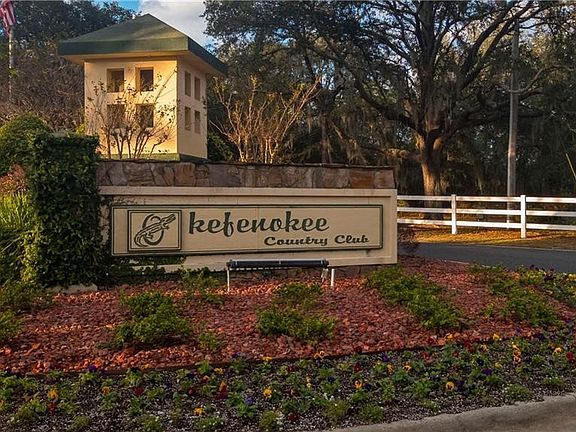 4th image of 1296 N River Oaks Dr