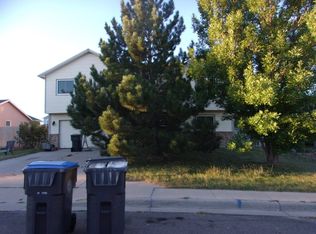 1711 Gold Dust Rd, Cheyenne, WY 82007